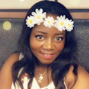 Meet your Posher, Stephanie